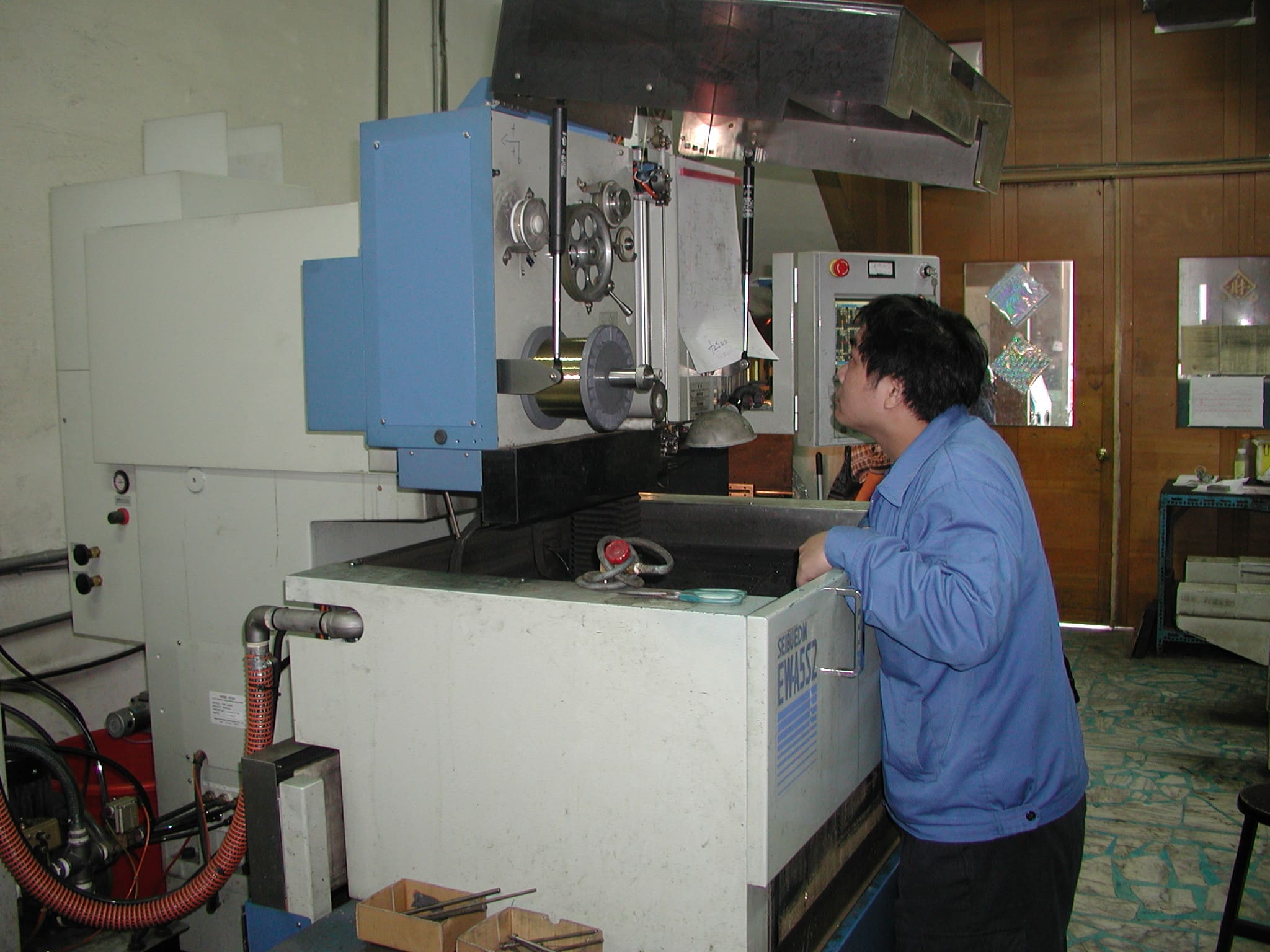 plastic fabrication companies&factory supplier